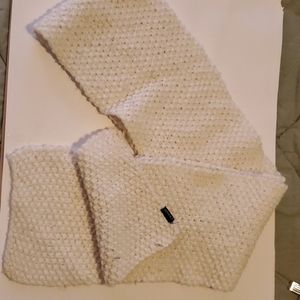 Quest Knit Scarf